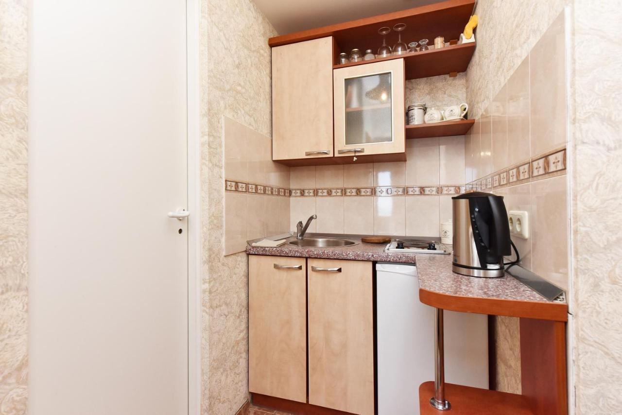 Studio Pluke Palanga Luaran gambar